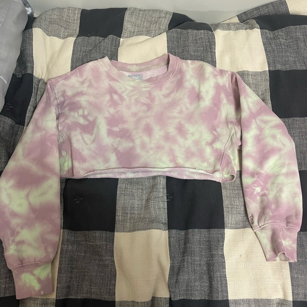 Aritzia TNA Cozy Fleece Boyfriend Cropped Sweatshirt Size 1(XS) NWOT Never worn